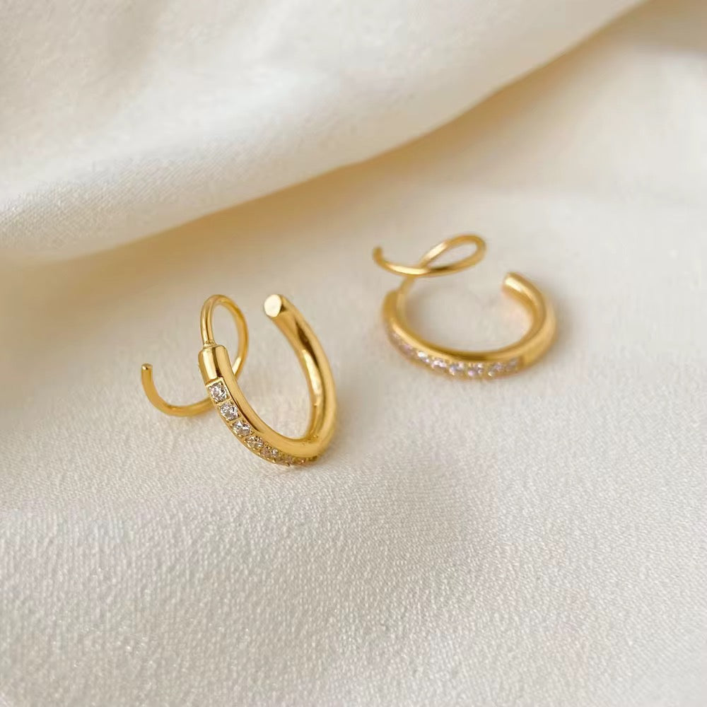 Double Hoop Earrings – 18K Gold | Minimal & Waterproof